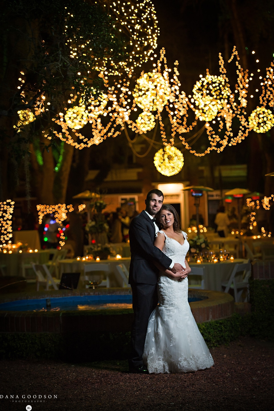 Pebble Hill Plantation Wedding Photography at Nighttime by Dana Goodson Photography 